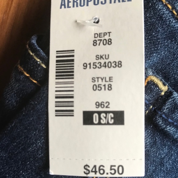 Bundle of 2 Aeropostale skinny jeans(1 NWT/1 used) - Picture 4 of 8